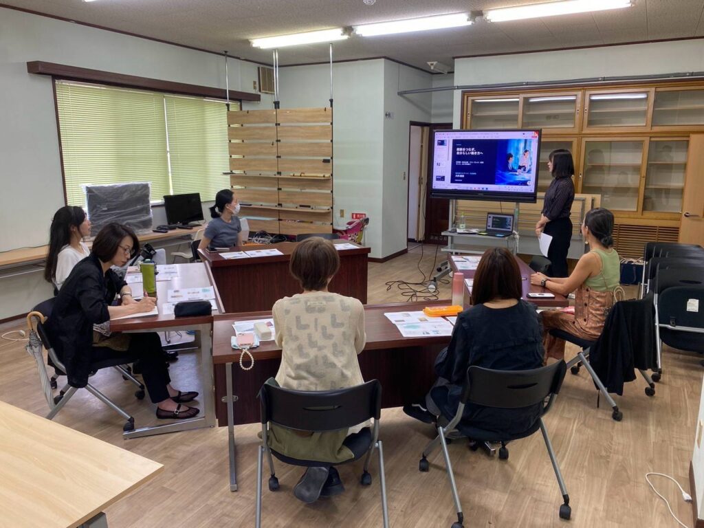 神河町で開催した女性のためのキャリアと生き方セミナーの様子
